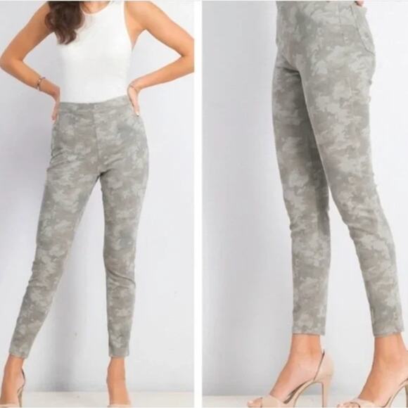 NWT‎ Spanx Stone Washed Camouflage Pull-On Jean-ish Ankle Leggings Size XL - Picture 1 of 11